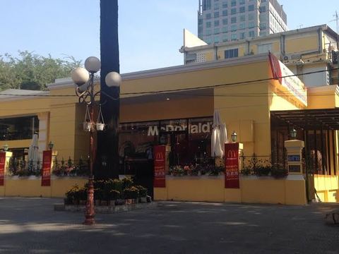ホーチミン マクドナルド 3号店.jpg